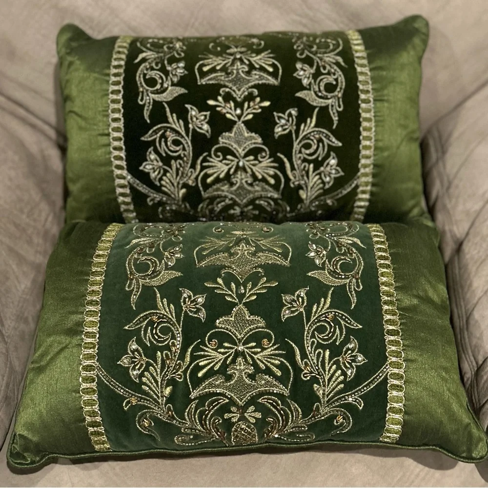 Pier 1 Green Velvet and Satin Like Sequin and Beaded Pillow Set